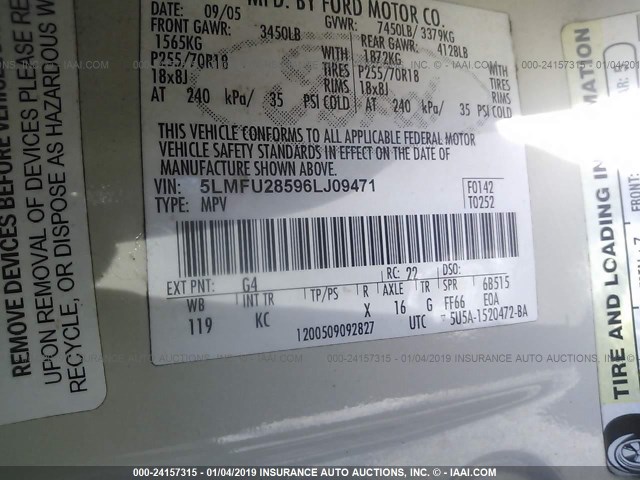 5LMFU28596LJ09471 - 2006 LINCOLN NAVIGATOR 白色 照片 9