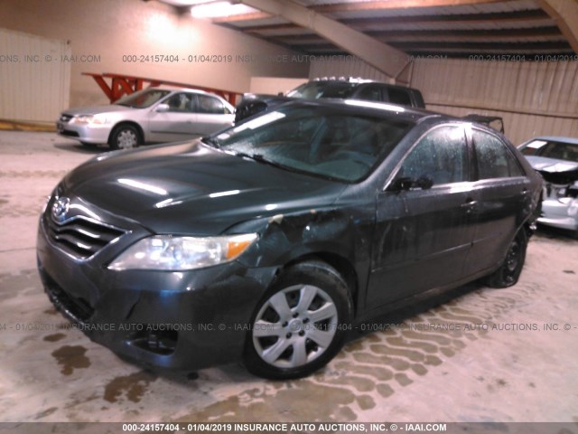 4T1BF3EK1AU005569 - 2010 TOYOTA CAMRY SE/LE/XLE 灰色 照片 2