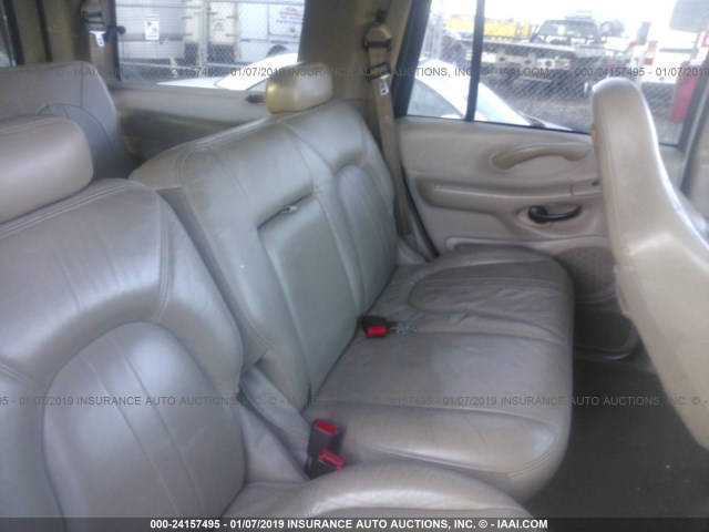 1FMFU18L72LA15983 - 2002 FORD EXPEDITION EDDIE BAUER WHITE photo 8