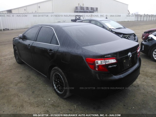 4T4BF1FK4DR302798 - 2013 TOYOTA CAMRY L/SE/LE/XLE BLACK photo 3