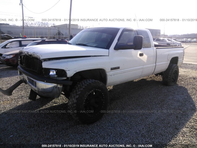 3B7KF236X1G774756 - 2001 DODGE RAM 2500 WHITE photo 2