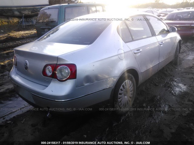 WVWJK73C37P010648 - 2007 VOLKSWAGEN PASSAT SILVER photo 4