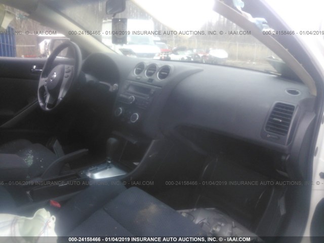 1N4AL24E98C178471 - 2008 NISSAN ALTIMA 2.5S WHITE photo 5