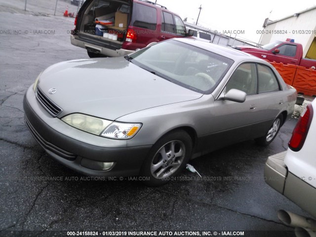 JT8BF28G410307241 - 2001 LEXUS ES 300 GOLD photo 2