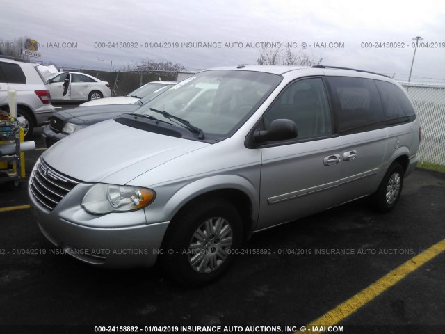 2A4GP44R37R242673 - 2007 CHRYSLER TOWN & COUNTRY LX SILVER photo 2