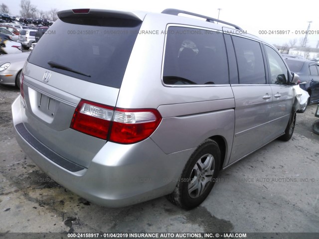 5FNRL38706B455426 - 2006 HONDA ODYSSEY EXL SILVER photo 4