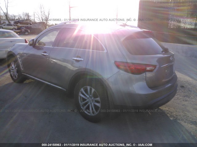 JNRAS18W79M155843 - 2009 INFINITI FX35 SILVER photo 3