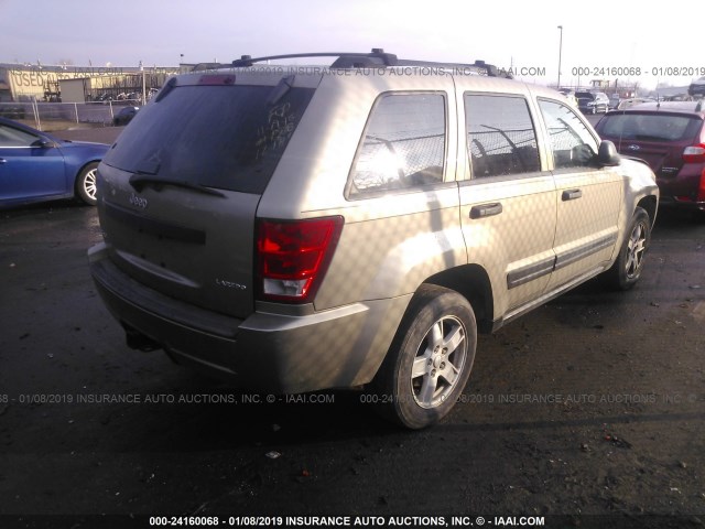 1J4HR48N55C556062 - 2005 JEEP GRAND CHEROKEE LAREDO/COLUMBIA/FREEDOM GOLD photo 4