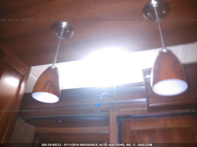 5ZT3ST4F9FG300240 - 2013 FOREST RIVER OTHER  Boz foto 6