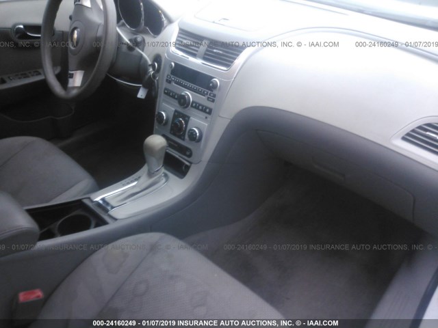 1G1ZB5E14BF338204 - 2011 CHEVROLET MALIBU LS WHITE photo 5