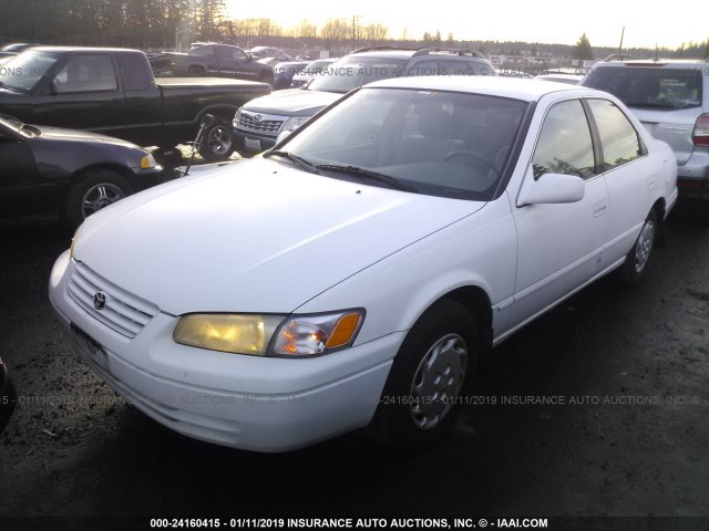 JT2BG22K5W0236658 - 1998 TOYOTA CAMRY CE/LE/XLE 白色 照片 2