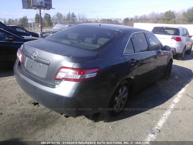 4T1BF3EK3BU219304 - 2011 TOYOTA CAMRY SE/LE/XLE GRAY photo 4