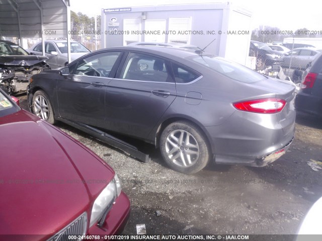 3FA6P0HR0DR232358 - 2013 FORD FUSION SE ნაცრისფერი ფოტო 3