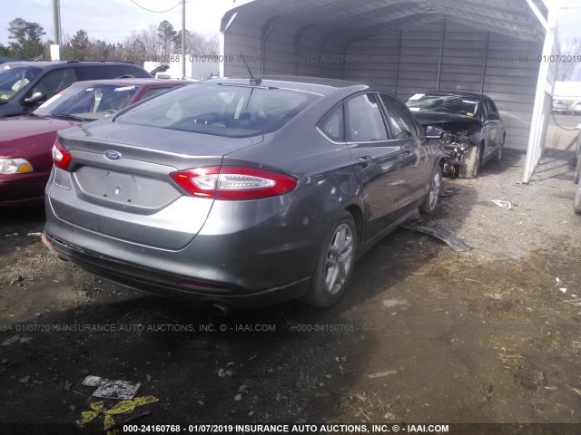 3FA6P0HR0DR232358 - 2013 FORD FUSION SE ნაცრისფერი ფოტო 4