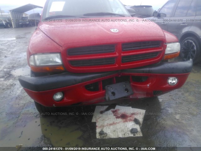 1B7HG2AN81S302081 - 2001 DODGE DAKOTA QUAD RED photo 6