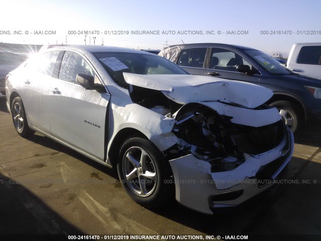 1G1ZB5ST8HF107918 - 2017 CHEVROLET MALIBU LS Weiß Foto 1