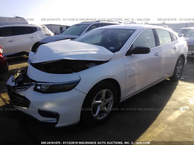 1G1ZB5ST8HF107918 - 2017 CHEVROLET MALIBU LS Weiß Foto 2