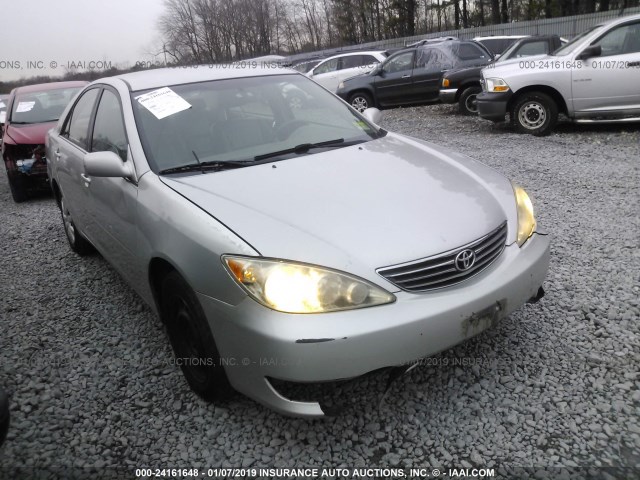 4T1BE32K26U735358 - 2006 TOYOTA CAMRY LE/XLE/SE SILVER photo 1