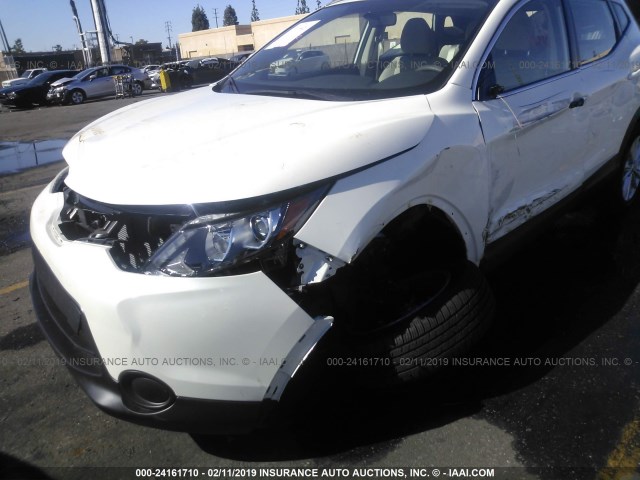 JN1BJ1CPXJW153491 - 2018 NISSAN ROGUE SPORT S/SV/SL WHITE photo 6