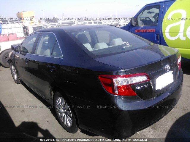 4T4BF1FK9CR178641 - 2012 TOYOTA CAMRY SE/LE/XLE 深蓝色 照片 3