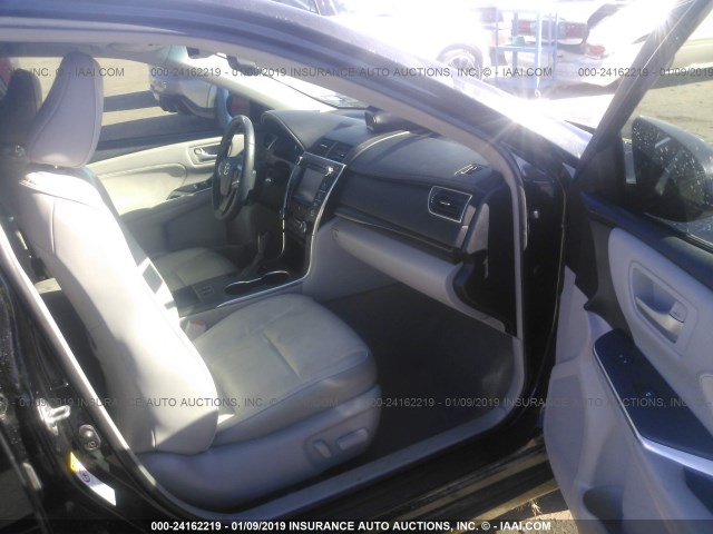 4T1BF1FK0FU985354 - 2015 TOYOTA CAMRY LE/XLE/SE/XSE BLACK photo 5