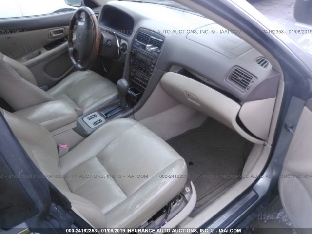 JT8BF28GX10310743 - 2001 LEXUS ES 300 SILVER photo 5