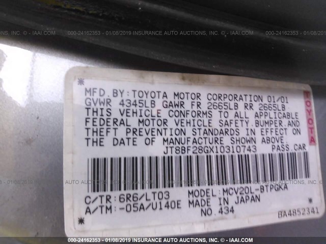 JT8BF28GX10310743 - 2001 LEXUS ES 300 SILVER photo 9