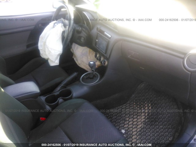JTKJF5C79C3035561 - 2012 TOYOTA SCION TC ნაცრისფერი ფოტო 5