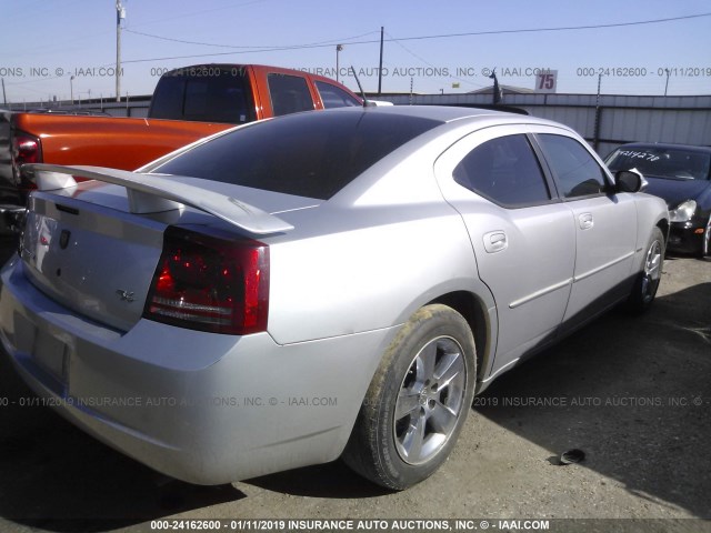 2B3KA53H68H174992 - 2008 DODGE CHARGER R/T SILVER photo 4