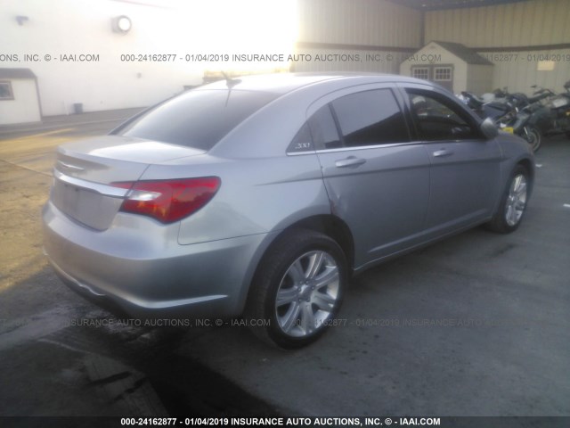 1C3CCBAB9DN670305 - 2013 CHRYSLER 200 LX SILVER photo 4