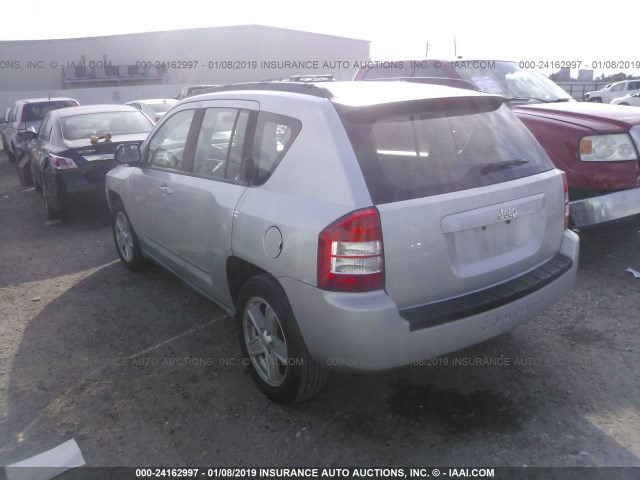 1J4NT4FB6AD608932 - 2010 JEEP COMPASS SPORT SILVER photo 3