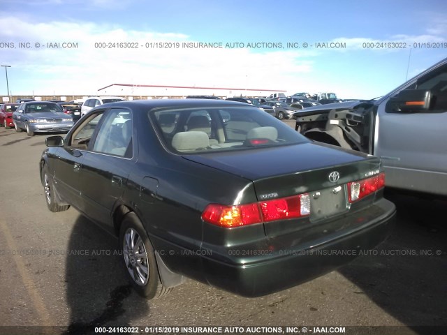 4T1BG22K11U846500 - 2001 TOYOTA CAMRY CE/LE/XLE 绿色 照片 3