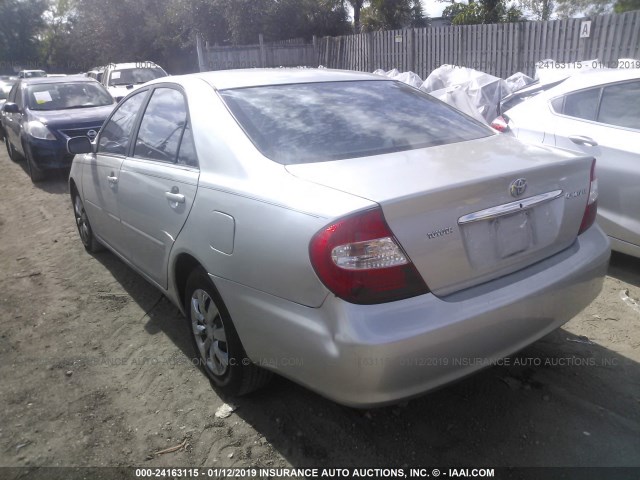 4T1BE32K24U922970 - 2004 TOYOTA CAMRY LE/XLE/SE SILVER photo 3