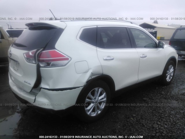 5N1AT2MK8FC891810 - 2015 NISSAN ROGUE S/SL/SV WHITE photo 4