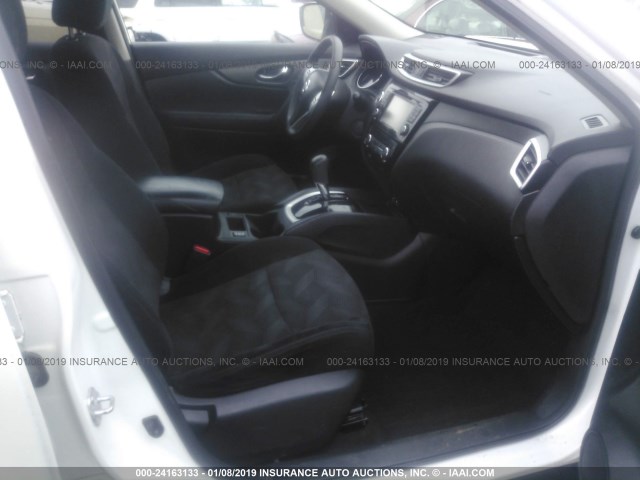 5N1AT2MK8FC891810 - 2015 NISSAN ROGUE S/SL/SV WHITE photo 5