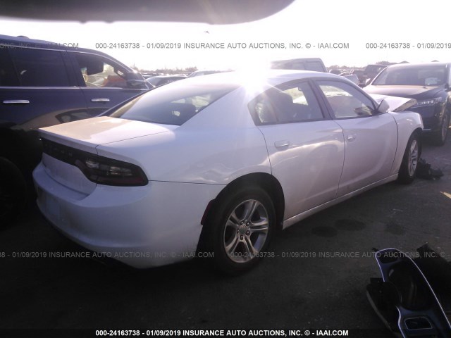 2C3CDXBGXFH896904 - 2015 DODGE CHARGER SE WHITE photo 4