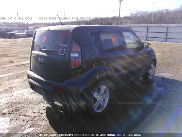 KNDJT2A28A7060561 - 2010 KIA SOUL +/!/SPORT GOLD photo 4