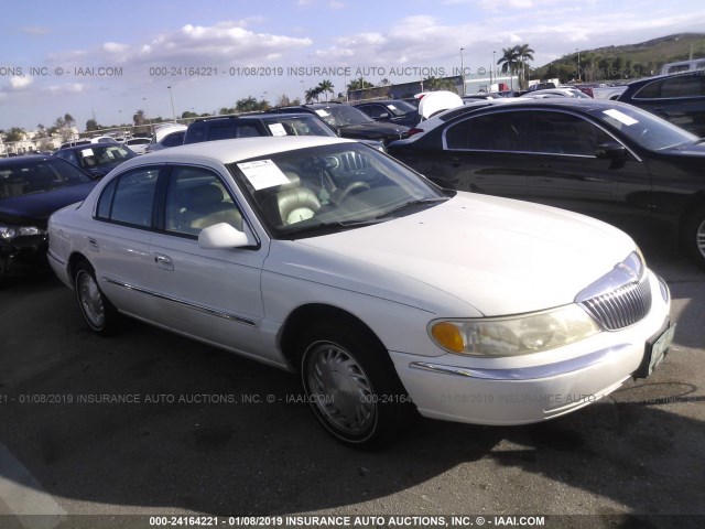 1LNFM97V9WY633719 - 1998 LINCOLN CONTINENTAL  WHITE photo 1