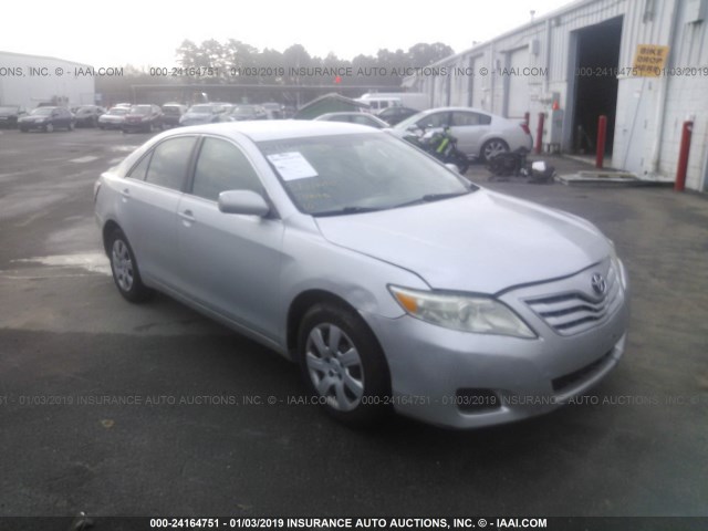 4T1BF3EK5AU088259 - 2010 TOYOTA CAMRY SE/LE/XLE SILVER photo 1