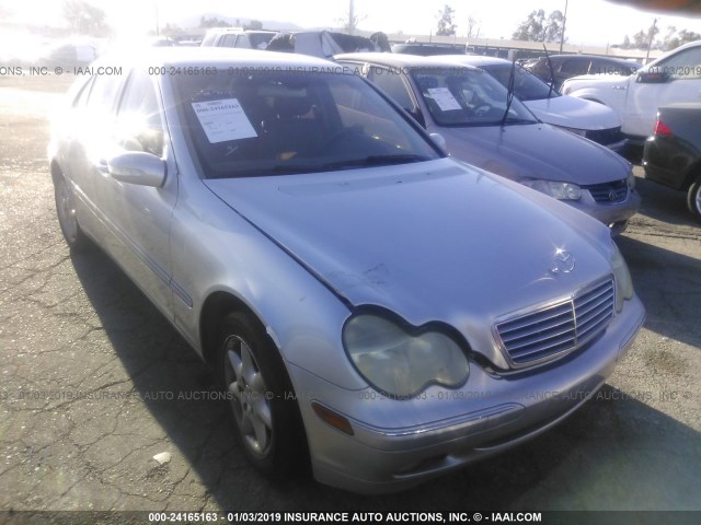 WDBRF61J94E018181 - 2004 MERCEDES-BENZ C 240 SILVER photo 1