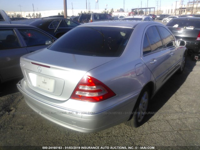 WDBRF61J94E018181 - 2004 MERCEDES-BENZ C 240 SILVER photo 4