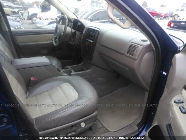 1FMDU74K65ZA57635 - 2005 FORD EXPLORER EDDIE BAUER BLUE photo 5