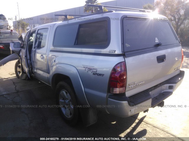 5TELU42N18Z562583 - 2008 TOYOTA TACOMA DOUBLE CAB 银色 照片 3