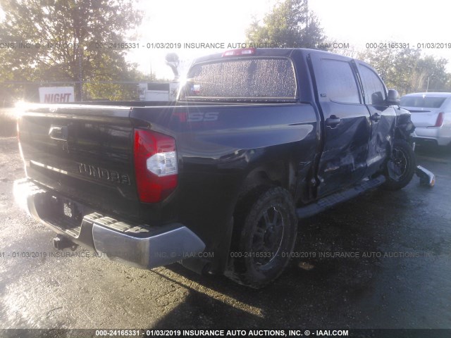 5TFEM5F19HX116923 - 2017 TOYOTA TUNDRA CREWMAX SR5 BLACK photo 4