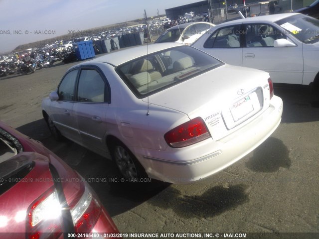 KMHWF35HX4A990949 - 2004 HYUNDAI SONATA GLS/LX WHITE photo 3