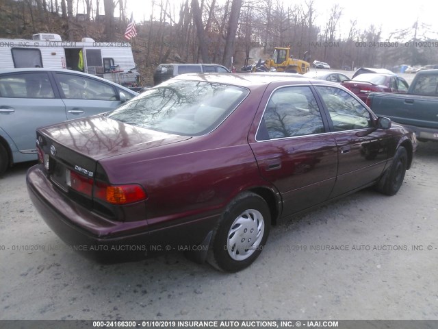 4T1BG22K2YU706403 - 2000 TOYOTA CAMRY CE/LE/XLE MAROON photo 4