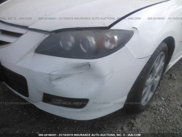 JM1BK323871624788 - 2007 MAZDA 3 S WHITE photo 6