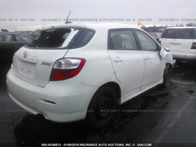 2T1KU4EE9BC568345 - 2011 TOYOTA COROLLA MATRIX  WHITE photo 4