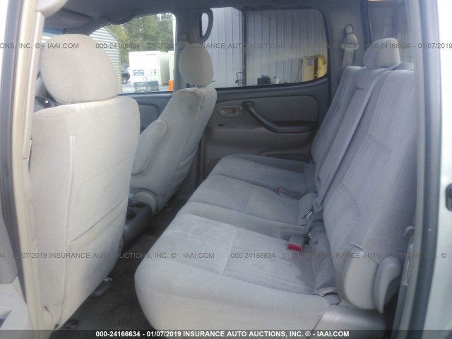 5TBET34146S555582 - 2006 TOYOTA TUNDRA DOUBLE CAB SR5 SILVER photo 8