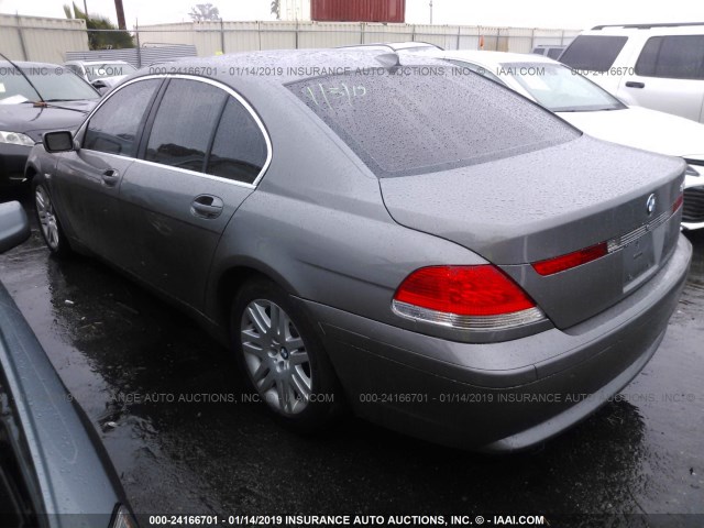 WBAGL63462DP54262 - 2002 BMW 745 I GRAY photo 3